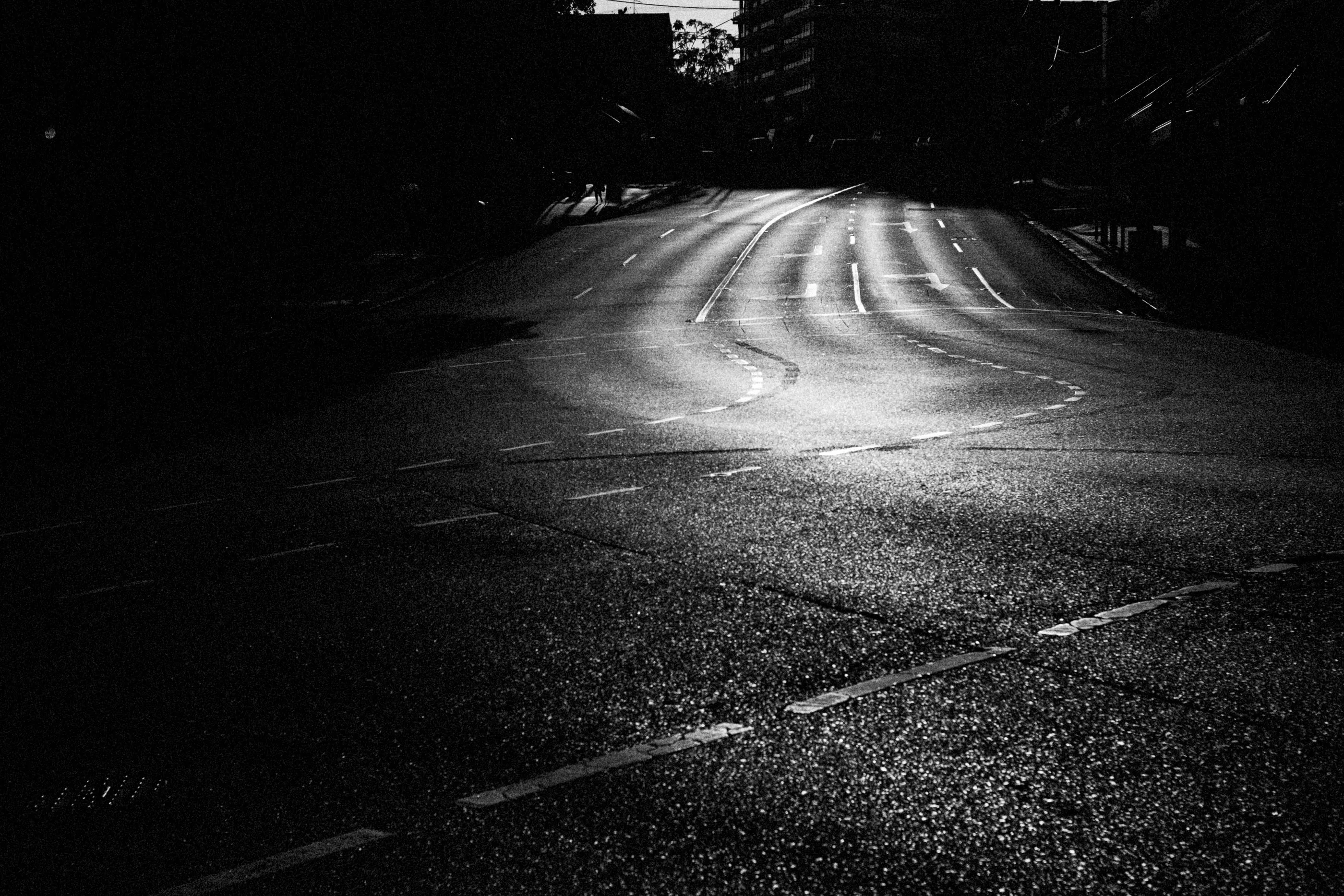 The Colour Leaves the Eye — frame 08